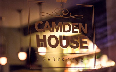 Imagem de destaque para Camden House