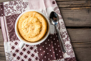 Receitas: Receita: aprenda a fazer bolo de caneca de leite condensado