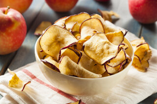 Receitas: Receita de chips de maçã na Airfryer é petisco prático e delicioso; veja o o a o! 