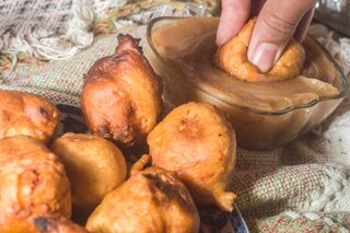 Receitas: Receita de bolinho de chuva de abóbora com chocolate é fácil de fazer; veja o o a o!