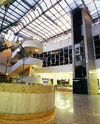 Imagem de destaque para Carlton Hotel