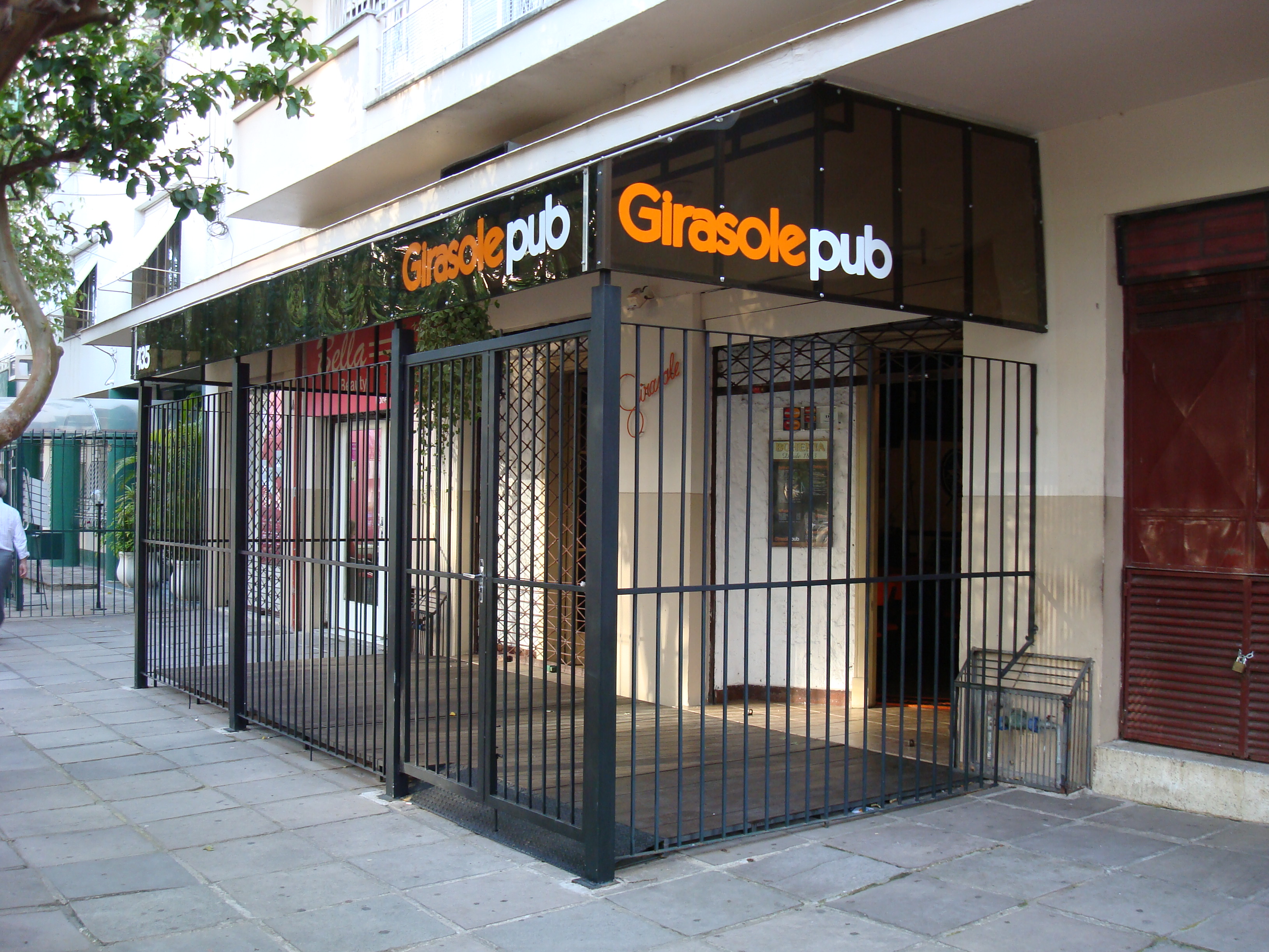 Imagem de destaque para Girasole Pub