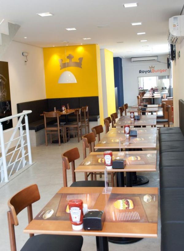 Imagem de destaque para Royal Burger