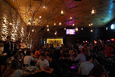 Imagem de destaque para Wood's Pub