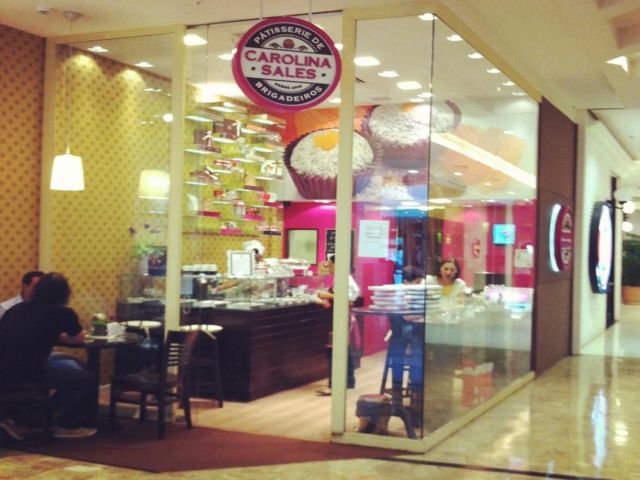 Imagem de destaque para Carolina Sales - Pâtisserie de Brigadeiros