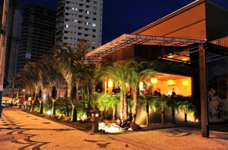 Imagem de destaque para Taj Bar