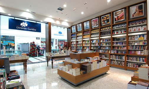 Imagem de destaque para Livrarias Catarinense Megastore