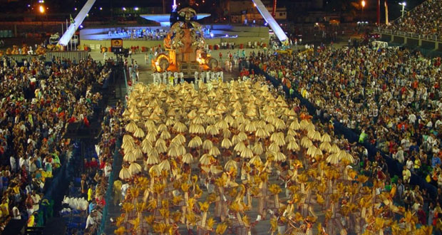 Shows: Desfiles do Carnaval 2015 no Rio de Janeiro