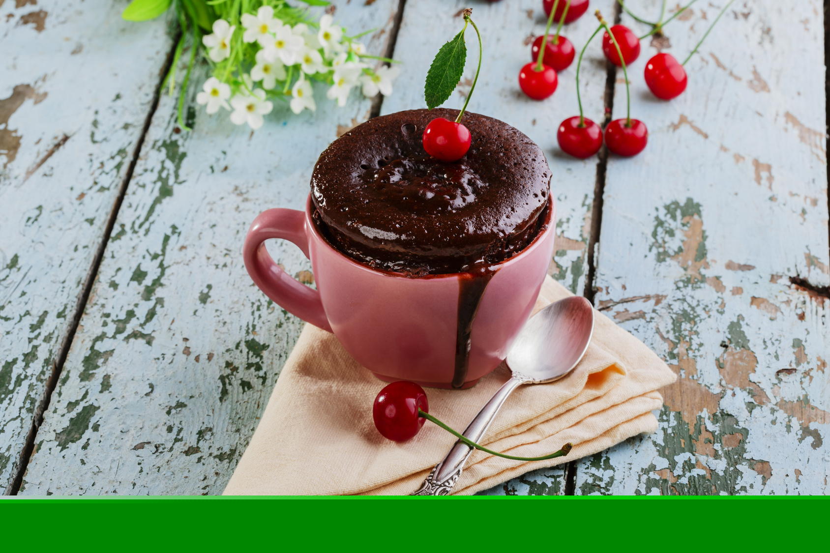 Bolo de chocolate de caneca